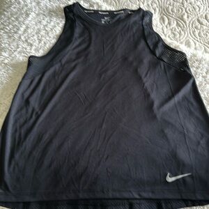 NIKE Dri-Fit top